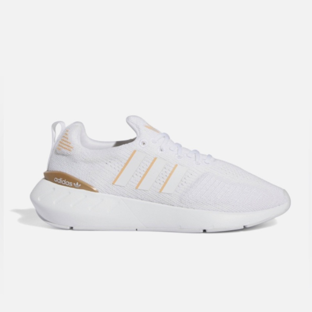NWT ADIDAS Originals Women's Swift Run 22 Shoes white and gold size 8.5 - Picture 1 of 16
